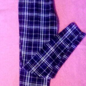 Black and white, plaid,small